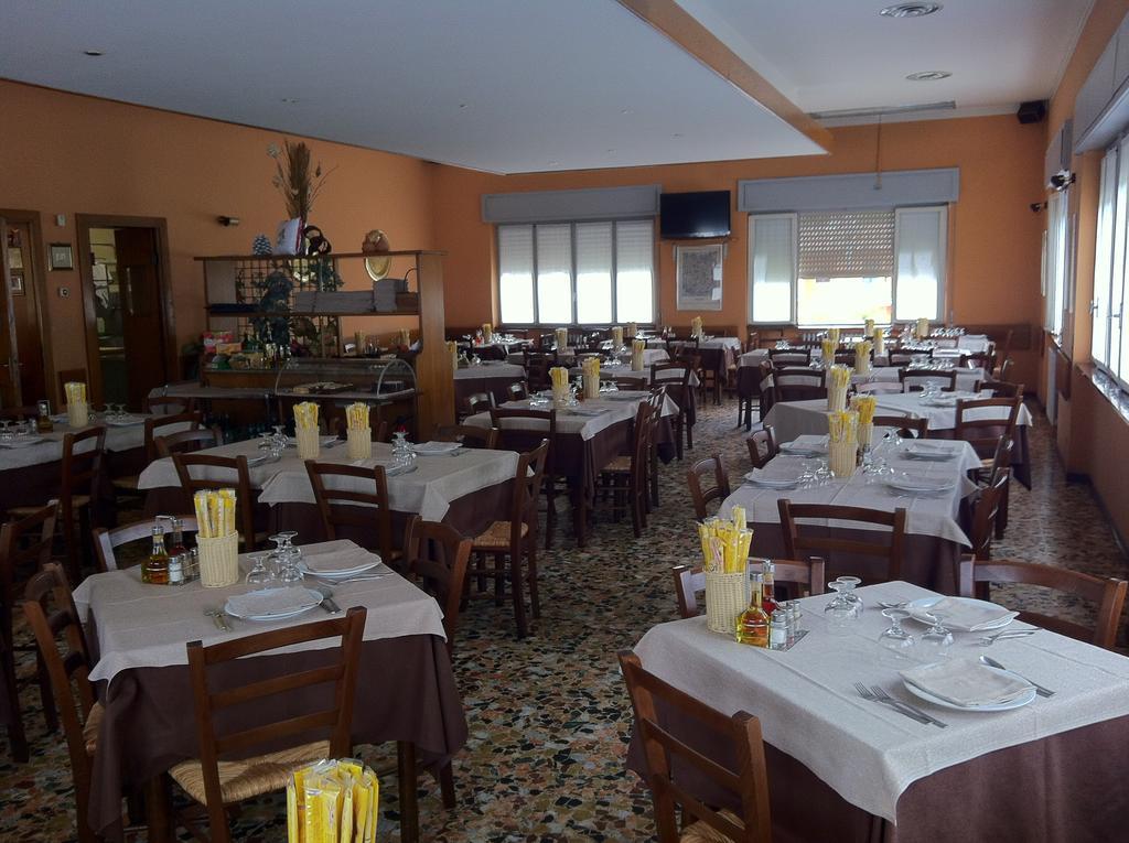 Albergo Cristallo Cittiglio Ngoại thất bức ảnh