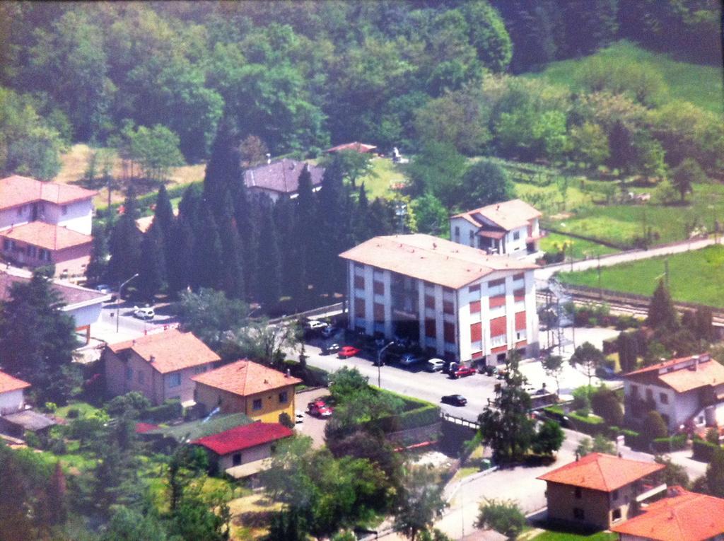 Albergo Cristallo Cittiglio Ngoại thất bức ảnh